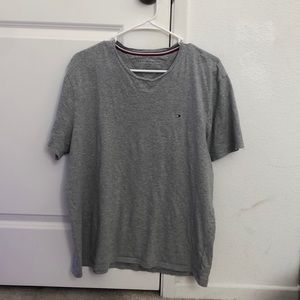 tommy hilfiger t-shirt